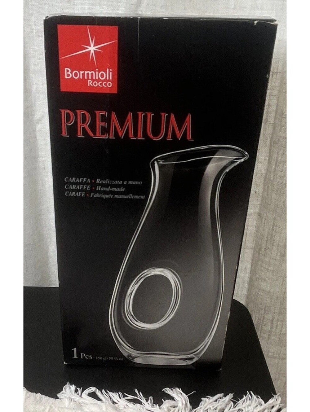 Bormioli Rocco Clear Glass Pitcher Carafe 50 oz w/ Handle Modern Glossy